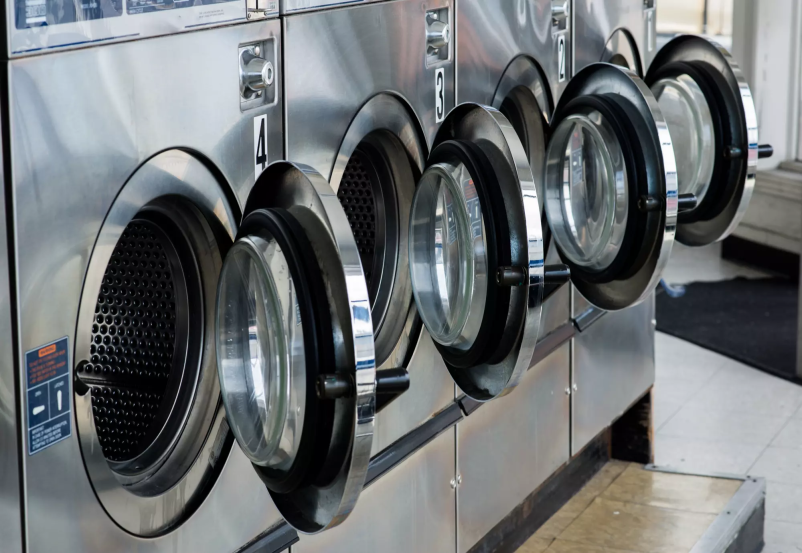 Prodaja in servis strojev za pralnice in čistilnice