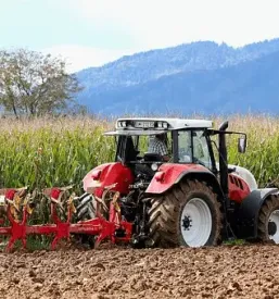 Prodaja kmetijske mehanizacije v sloveniji