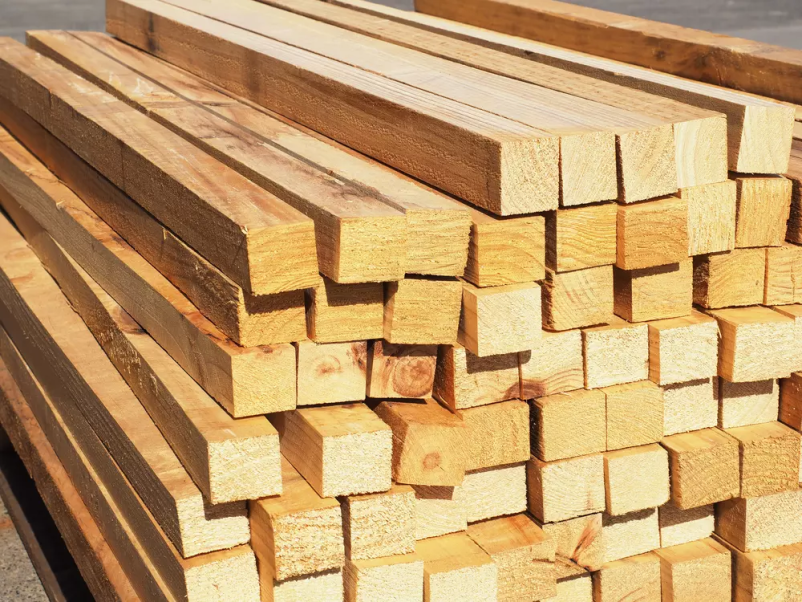 Za prodajo ali odkup rezanega lesa na Savinjskem izberite podjetje PO-LES d.o.o.!