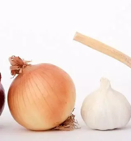 Prodaja zelenjave sneberje