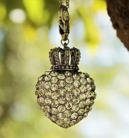 Prodaja zlatega srebrnega in jeklenega nakita Črnomelj