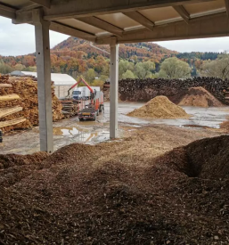 Kvalitetna proizvodnja lesnih sekancev Slovenija