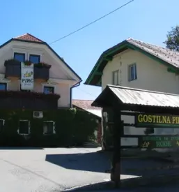 Prostor za večje zaključene družbe Domžale