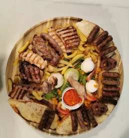 Prostor za zakljucene druzbe in praznovanja bovec