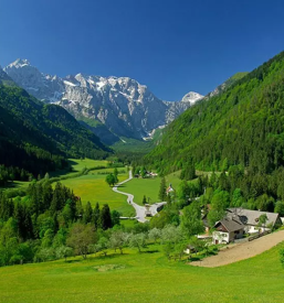 Prostor za zakljucene druzbe na turisticni kmetiji logarska dolina