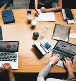 Vzdrževanje podatkovnih baz Slovenija