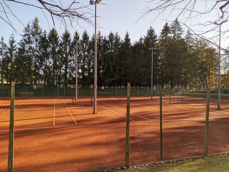 Rezervacija tenis igrišča Bežigrad