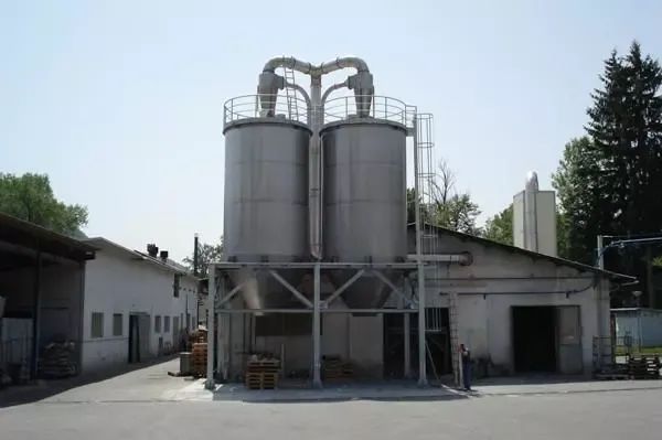 Silosi in zalogovniki