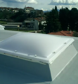 Sistem za odvod dima in toplote osrednja slovenija