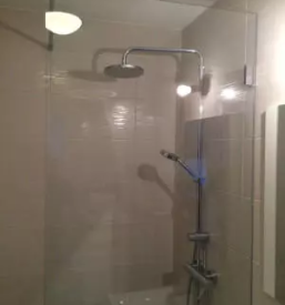 Steklena drsna vrata ljubljana