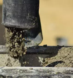 Strojni estrihi primorska