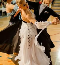 Tecaji plesa stajerska