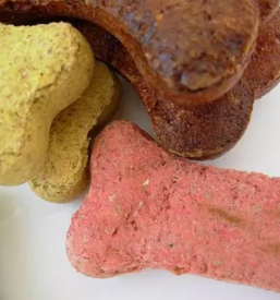 Pasja hrana in oprema Podravska