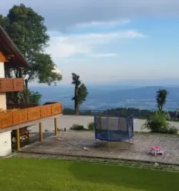 Turisticna kmetija krvavec