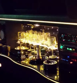 Ugoden najem limuzine