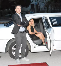 Ugoden najem limuzine