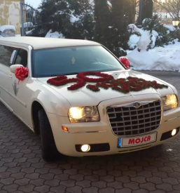 Ugoden najem limuzine