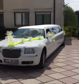 Ugoden najem limuzine