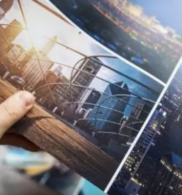 Ugoden tisk plakatov