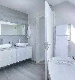 Ugodna obnova kopalnice bled