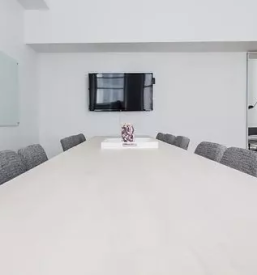 Ugodna pisarniska oprema goriska