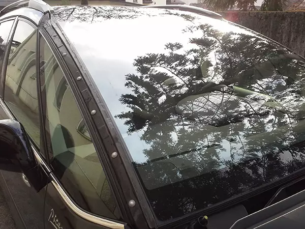 Ugodna popravila in menjava avtostekel Ljubljana