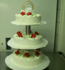 Ugodna poročna torta