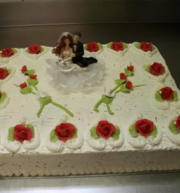 Okusna poročna torta Ljubljana