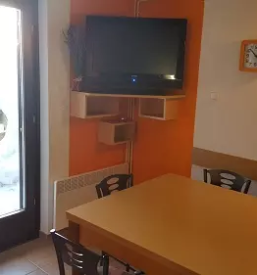 Ugodna prenocisca na rogli