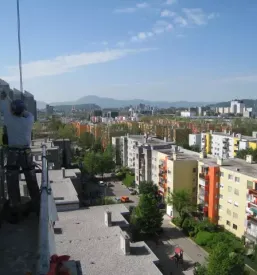 Ugodna visinka dela v sloveniji