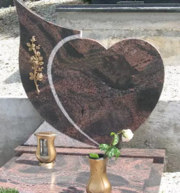 Poceni nagrobni spomeniki Celje