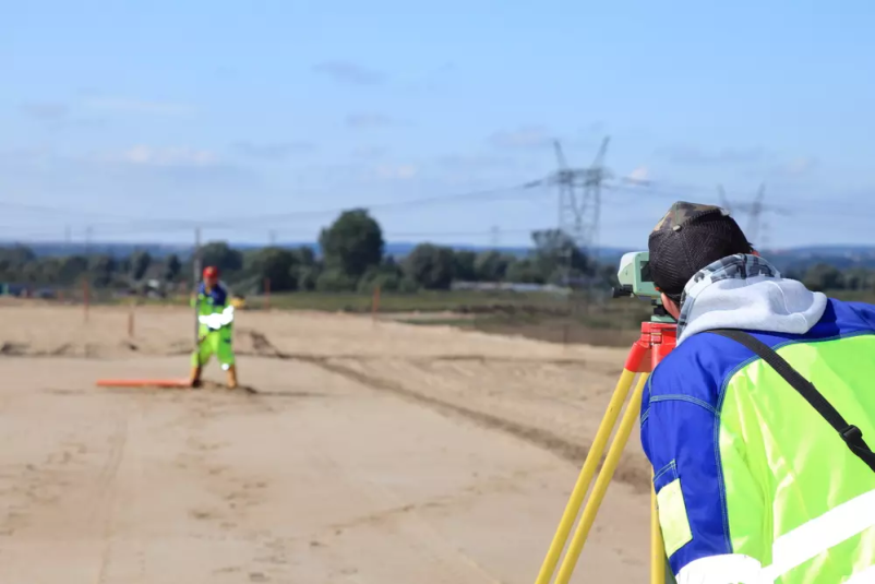 Zanesljiva ureditev meje in etažne lastnine Kranj okolica