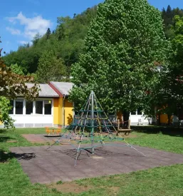 Vpis otrok v vrtec jesenice