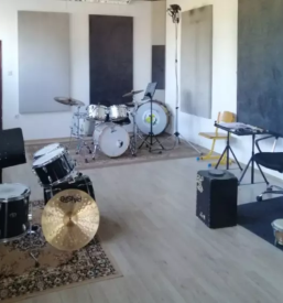 Zasebna glasbena sola pobegi