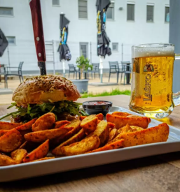 Zrezki iz žara Maribor