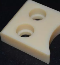 Cnc maschinenbearbeitung von kunststoff und aluminium slowenien