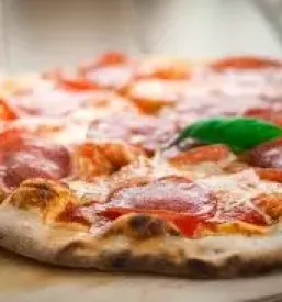 Good pizza in isola