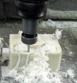 Cnc strojna obdelava plastike in aluminija slovenija