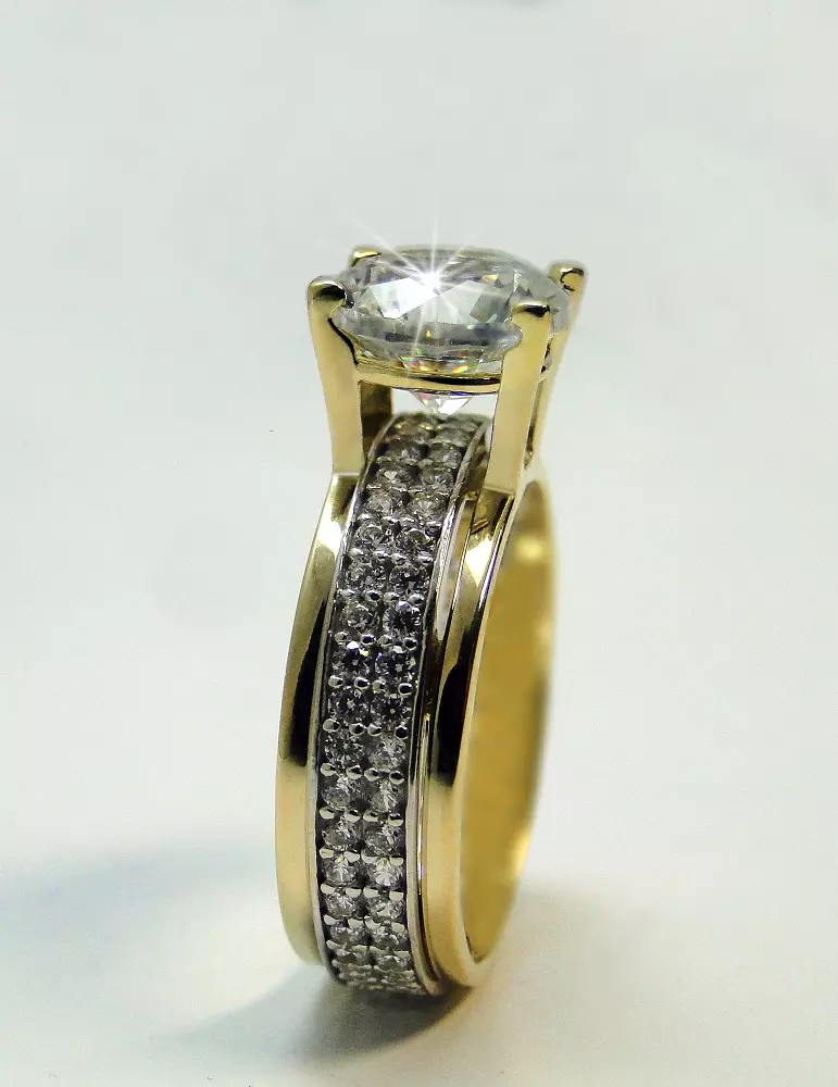 Lepi zaročni prstani Maribor