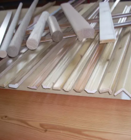 Ročaji in zaključne letve