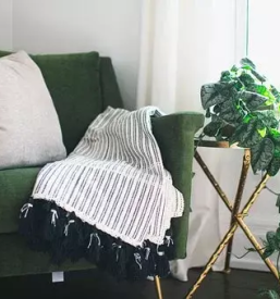 Kvalitetno šivanje zaves in blazin Slovenija