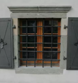 Unikatni rocno kovani izdelki slovenija