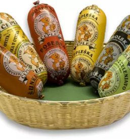 Kvalitetno domače meso v Cerknem