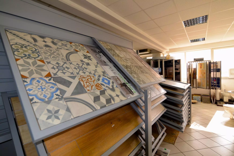 Za prodajo kopalniške opreme na Primorskem zaupajte nam!