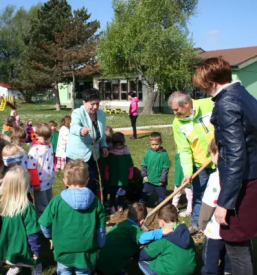 Predsolska vzgoja otrok ptuj podravska