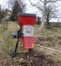 Mulcenje strmih terenov