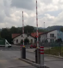 Parkirni sistem kontrola pristopa parkirni avtomat slovenija