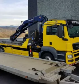 Ugodna avtovleka koper