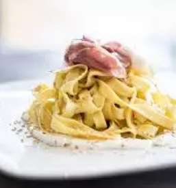 Prostor za praznovanja Lokev