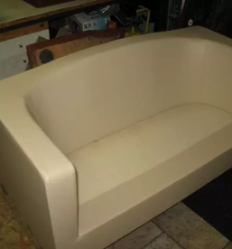 Oblazinjeno pohištvo izdelano po meri Koroška, Slovenija